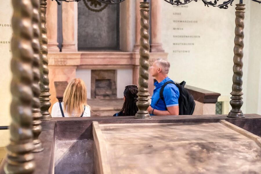 Prague Jewish Quarter Online Audio Guide - Pinkas Synagogue: A Site Meant for Attention, Not Speed