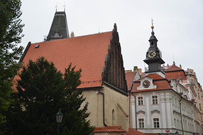 Prague Jewish Quarter Private tour - 3hours - Pinkas Synagogue: Holocaust memorial and the weight of names