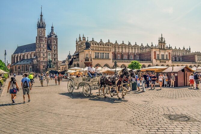 Prague–Krakow comfort sedan (1-3) via Kutná Hora, Brno & Olomouc - The Actual Timing: Plan for 5–6 Hours Driving, 8–10 With Stops