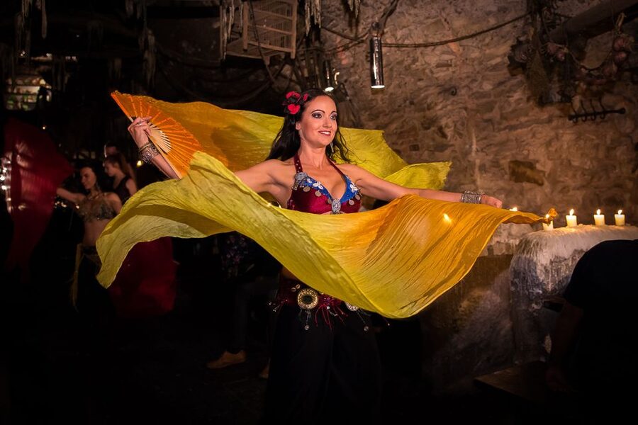Prague: Medieval Dinner with Transfers - Entering the Medieval Cellar: Atmosphere, Seating, and the 30 Steps