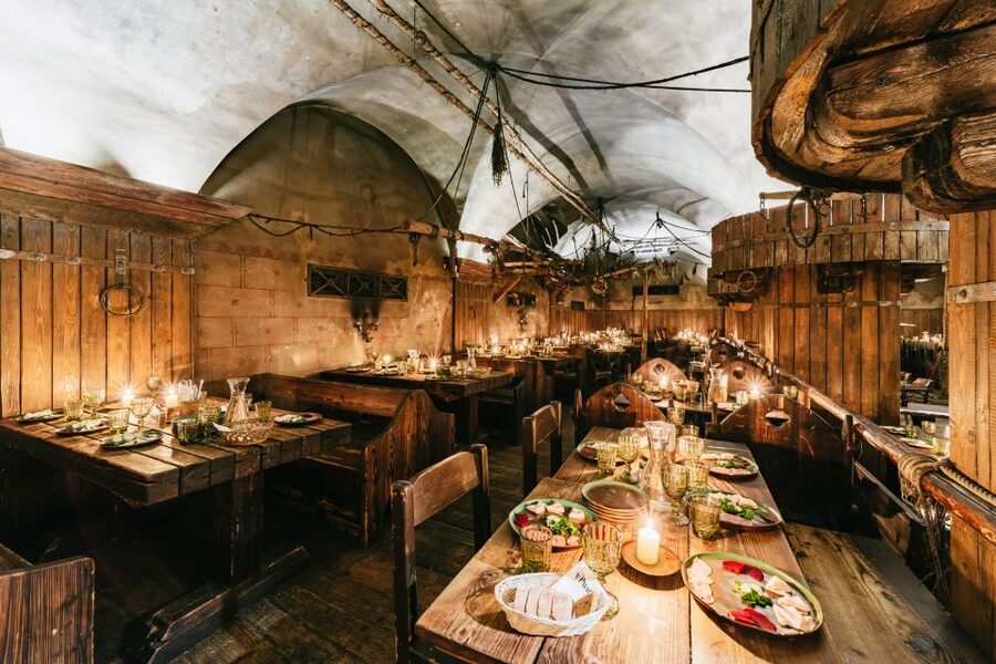 Prague: Medieval Dinner with Unlimited Drinks - Unlimited drinks: beer, wine, soft drinks, and the pacing issue