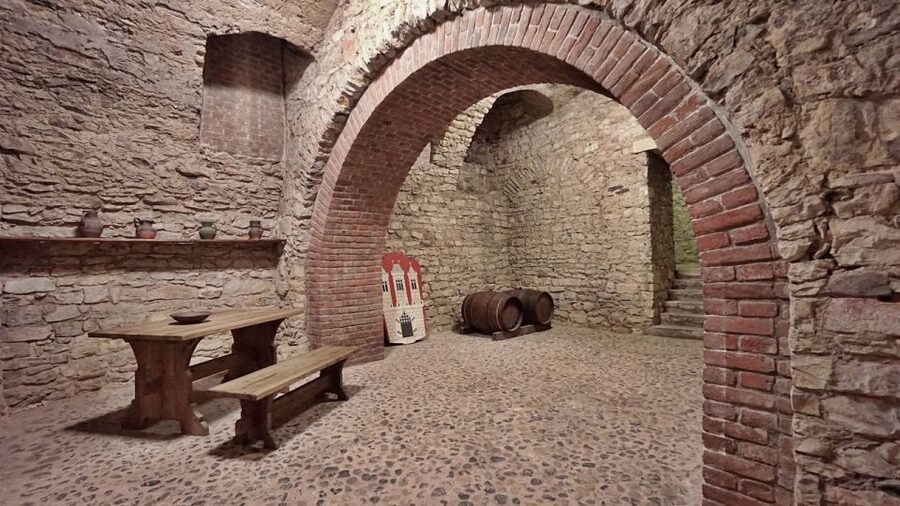 Prague: Medieval Underground Guided Tour - The Value Call: Is $29 Worth Two Hours Underground?