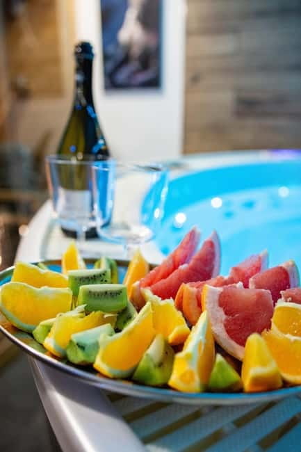 Prague: Modern Private Spa with Jacuzzi and/or Sauna - FAQ
