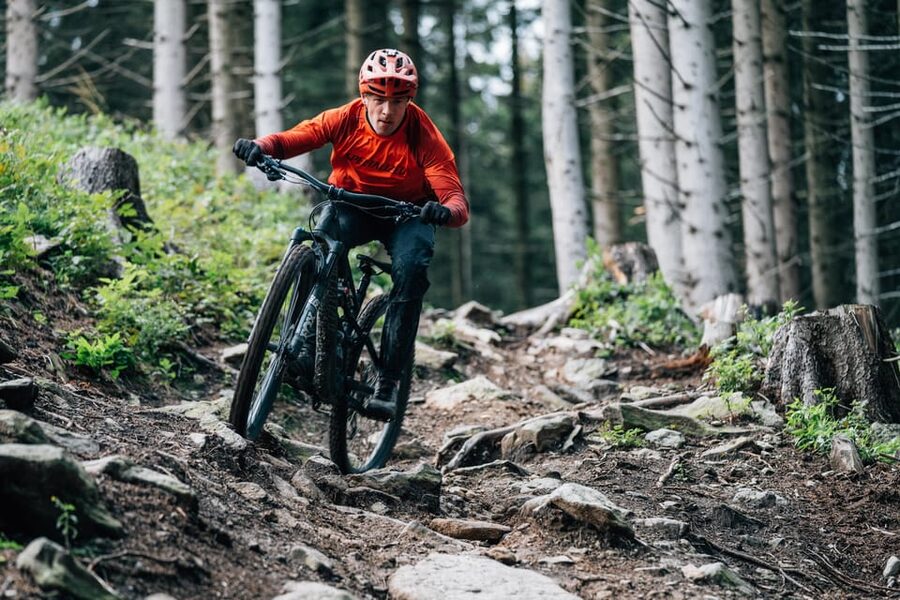 Prague Mountain Biking: Blast Through The Best Singletracks - The 29-Inch Full Suspension Bike (And Why 150mm Feels Good)