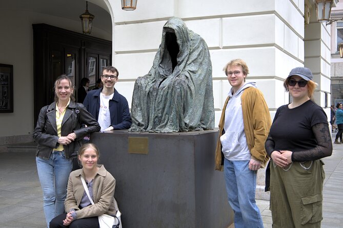 Prague: Mozart, Dvořák, Czech Folk Tour with a Guitarist - A 90-Minute Walk Where Czech Songs Explain the Streets