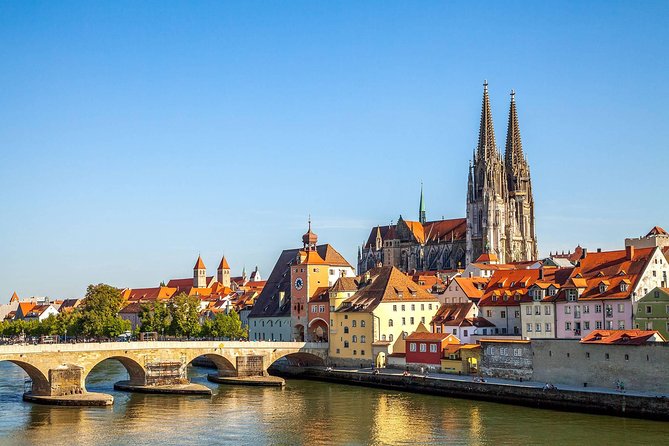 Prague-Munich One-Way Sightseeing Day Tour - What the Guide Actually Adds (Beyond Driving)