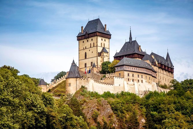 Prague-Munich One-Way Sightseeing Day Tour - Your Door-to-Door Start at 9:00 AM