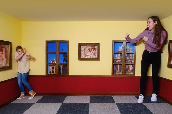 Prague Museum of Fantastic Illusions - Finding the Museum of Fantastic Illusions in Myšák Gallery