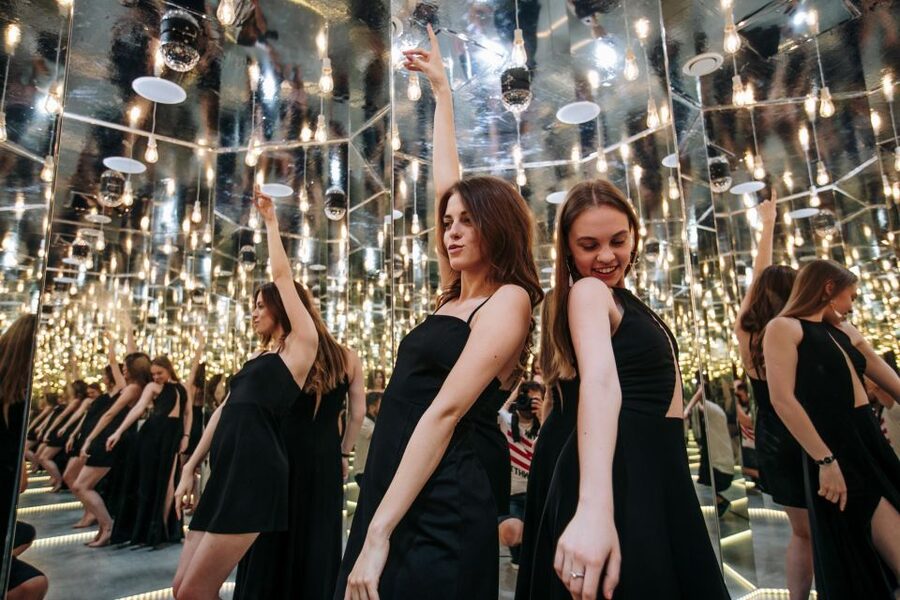 Prague: Museum of Senses Admission Ticket - The start of the experience: mirror maze and the illusion warm-up