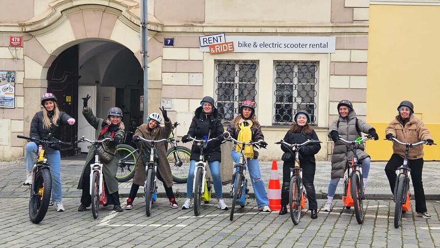 Prague Old Town: Guided Tour on eScooters - Jewish Quarter stop: learning the context without killing your momentum