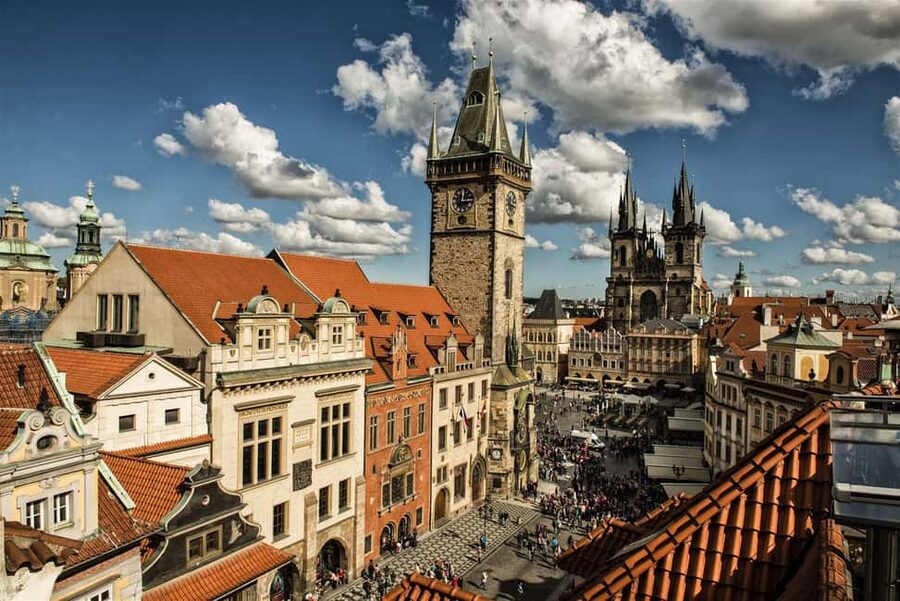 Prague: Old Town Hall and Medieval Underground Guided Tour - Old Town Hall Tower Views From the 3rd Floor Gallery