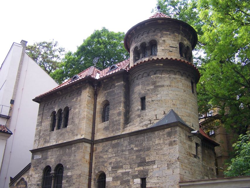 Prague: Old Town, Jewish Quarter & Astro Clock Walking Tour - Key highlights worth aiming for