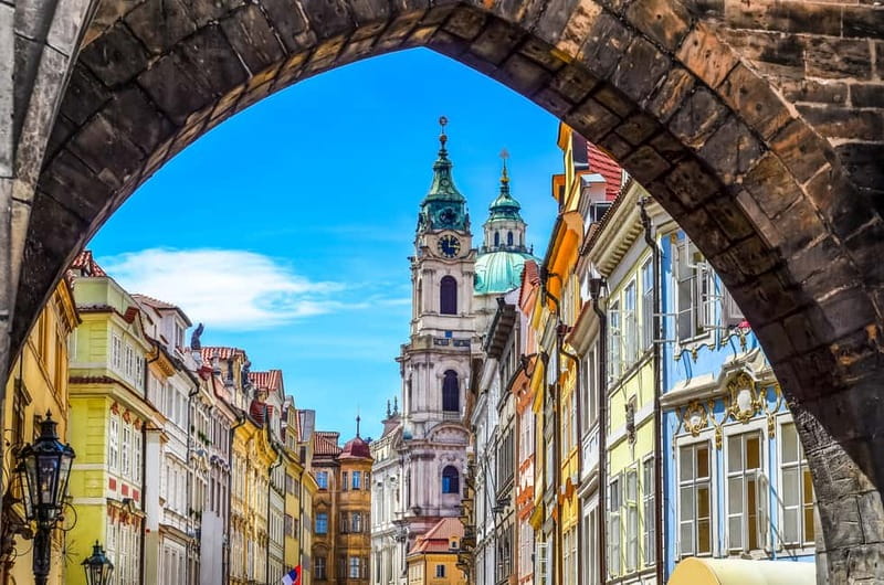 Prague: Old Town, Prague Castle & River Cruise Day Tour - Charles Bridge and Old Town walk: the basics plus the side roads