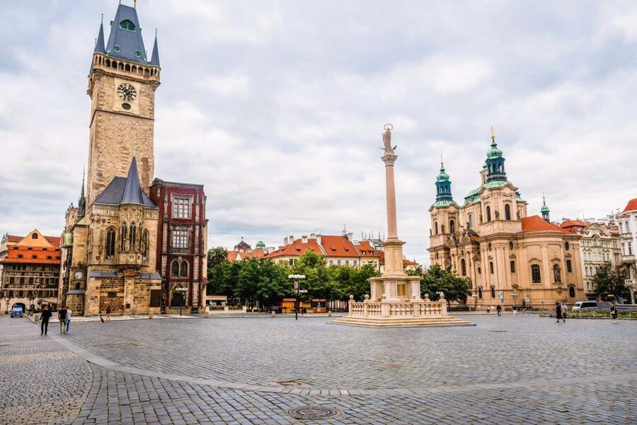 Prague: Old Town Square and Astronomical Clock Audio Guide - Key things I found most useful