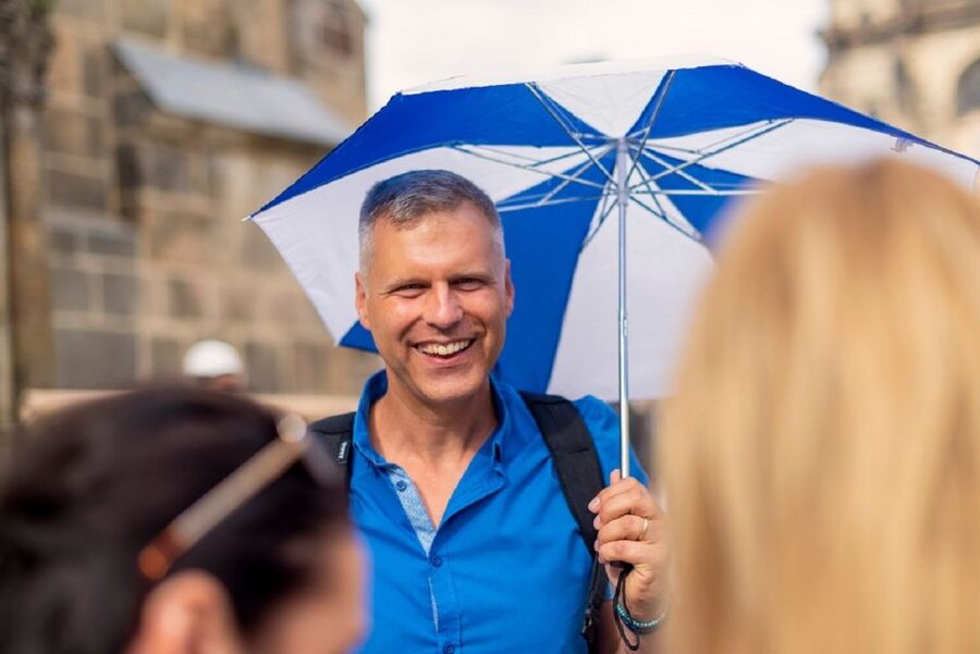 Prague: Old Town Tour & National Museum Skip-the-Line Ticket - New Town and Wenceslas Square: From Medieval to Monumental
