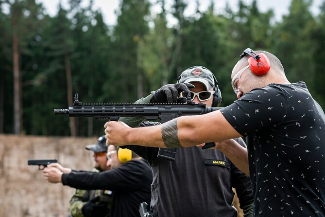 Prague: Outdoor shooting experience 3 to 10 guns + BUS Transfer - Getting there: the bus transfer saves the brain cells