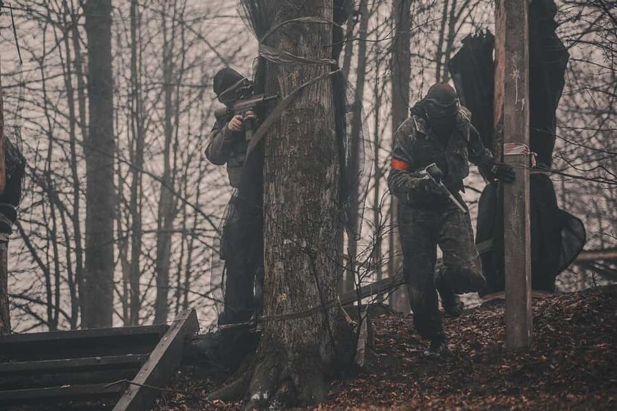 Prague: Paintballing Games - Transport Reality Check: Be Punctual for the Return
