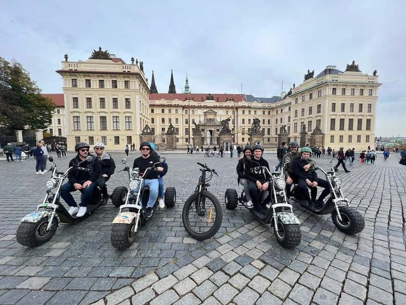 Prague: Panoramic Viewpoints Guided Electric Tricycle Tour - Prague Castle photo moment from right in the square