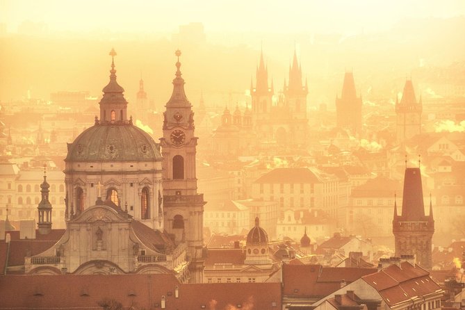 Prague Photo Tours - Stop 1: Charles Bridge photo angles that won’t feel random