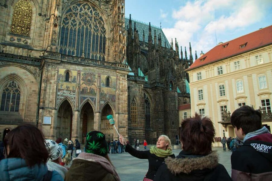 Prague: Prague Castle Walking Tour with Golden Lane in German - Who This German-Language Tour Suits Best