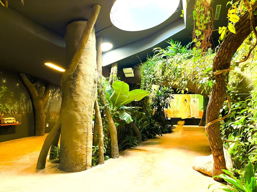 Prague: Prague Zoo Audio Guide with E-Ticket - Who this audio guide is best for