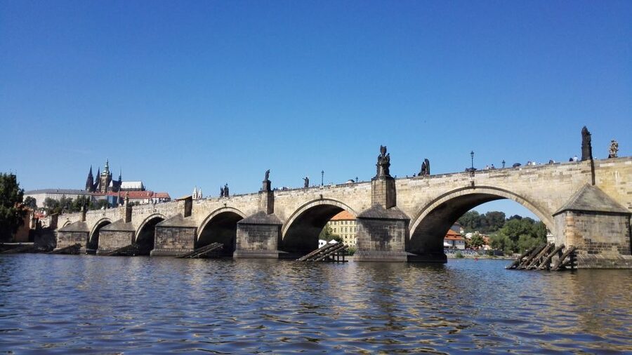 Prague: Private City Tour by Minivan - Prague Castle Complex and St. Vitus Cathedral: Why a Guide Changes Everything