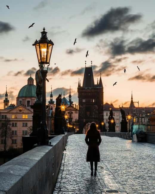 Prague: Private Professional Photoshoot with Edited Photos - Photos Delivered Within Hours: The Real Value of Quick Editing