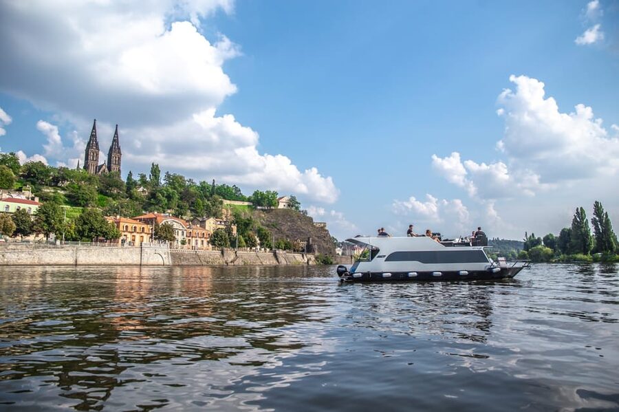 Prague: Private River Cruise with Unlimited Beer or Prosecco - The 3-hour flow: deck time, photos, and a possible swim