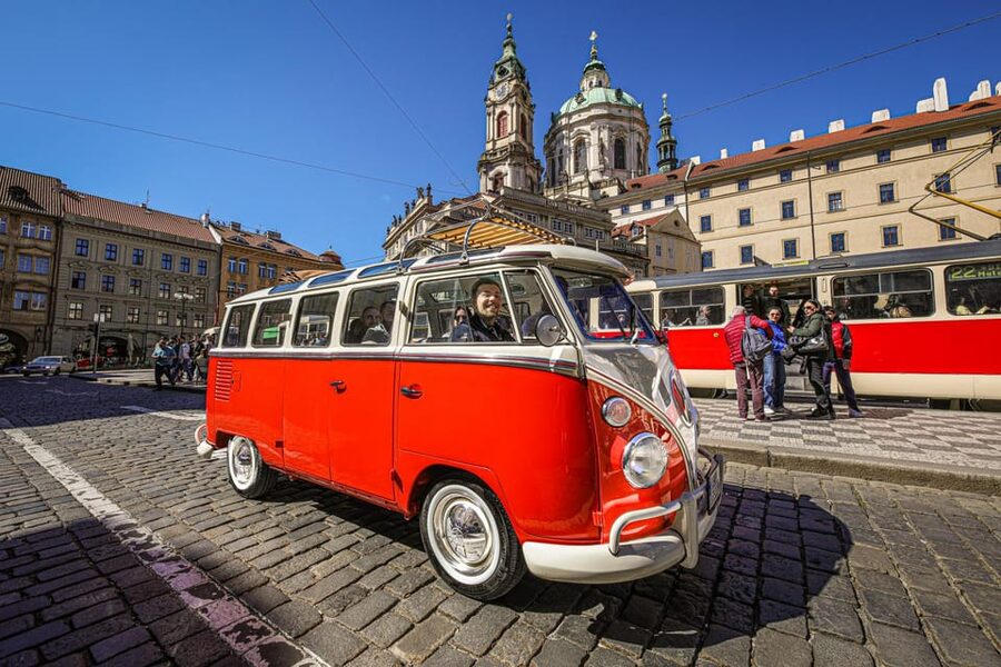 Prague: Private Sightseeing Tour in original VW Samba bus - The live guide and the driver who shoots photos