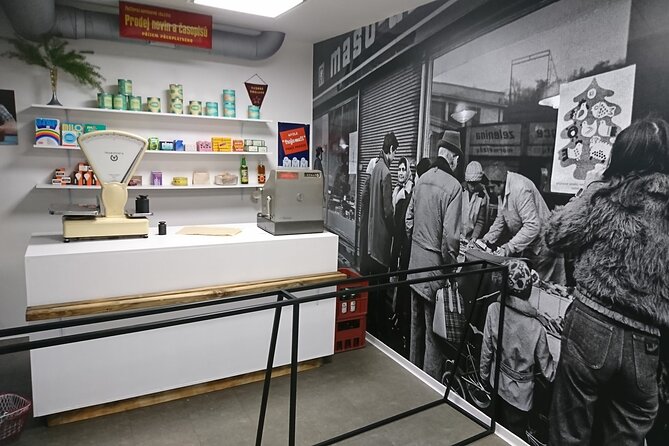 Prague Private Tour and Museum of Communism with transfer - Guide style and flexibility: why private matters