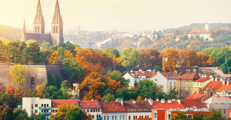 Prague: Private tour to the historic fortress of Vyšehrad - Vyšehrad Ramparts: The Fast Route to a Different Side of Prague
