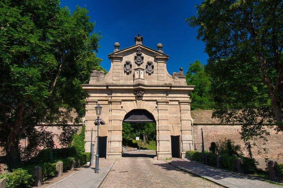 Prague: Private tour to the historic fortress of Vyšehrad - Price and What $35 Gives You in 90 Minutes