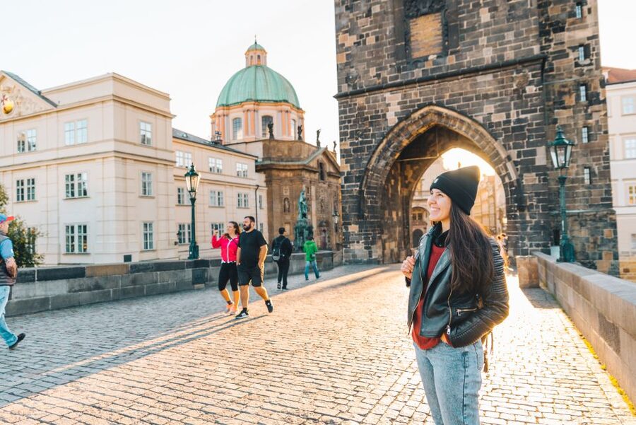 Prague: Professional Photoshoot at Charles Bridge - Key highlights worth knowing