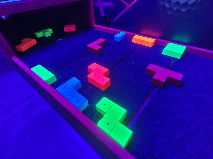 Prague: Punk Minigolf Glow-in-the-Dark Entry Ticket - Staff Help and the “Figure It Out” Design