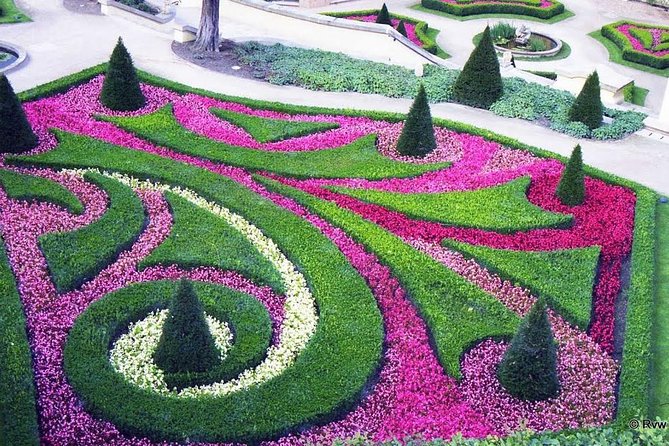 Prague Renaissance & Baroque Gardens Walking Tour - Price and value: what $126.03 buys (and what it doesn’t)