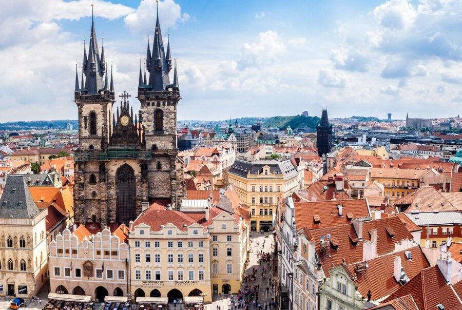 Prague Royal Castle, St Vitus, Golden Lane Tour with Tickets - Price and tickets: what $154 includes, and what it doesn’t