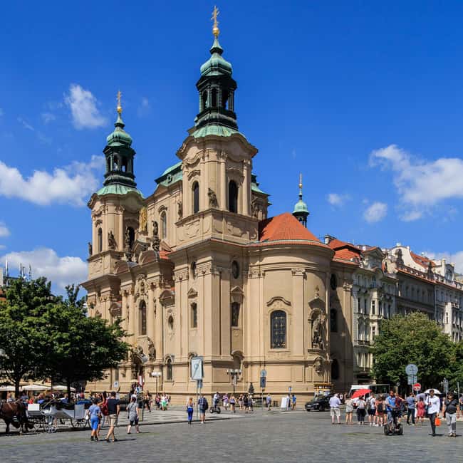Prague: Russian Prague Tour with a Historian Guide - Old Town walk: 30 minutes of context on Prague’s connections