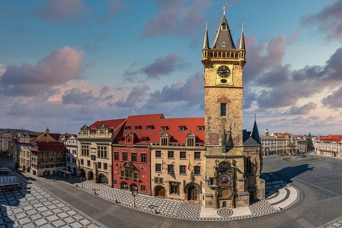 Prague's charming old places tour in Russian language - The Sweet Spot: A One-Day “See Prague” Route in Russian