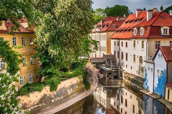 Prague's charming old places tour in Russian language - Uhelný trh Beer Break at U dvou koček, Then Charles Bridge