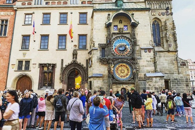 Prague’s TOP Sights - Old Town, Jewish Quarter, Charles Bridge (Tip-based tour) - Powder Gate to Obecní dům: Art Nouveau you can spot again later