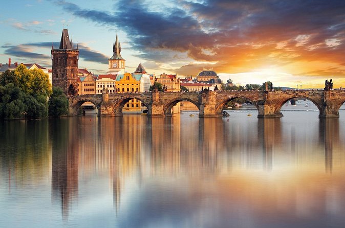 Prague Scavenger Hunt and Highlights Self Guided Audio Tour - First Steps: Download the App and Get Your Hunt Started