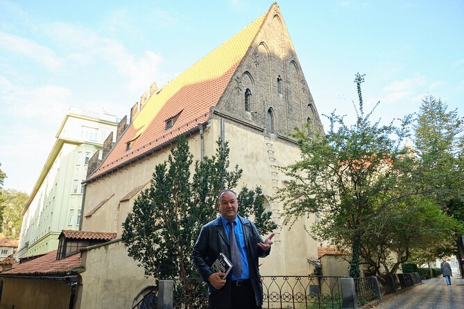 Prague Secrets and Symbols Tour - Waldstein Garden: Peacocks, a Dripstone Wall, and the Winter Route Change
