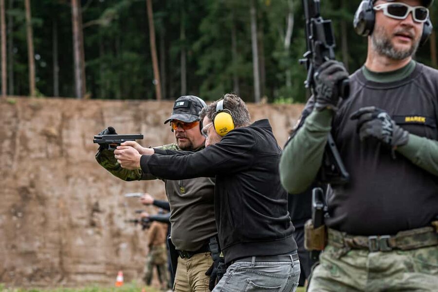 Prague: Shooting Experience with 3 to 10 Guns & Bus Transfer - Key things to know before you go