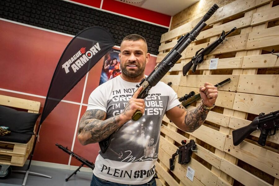 Prague: Shooting Range Experience - The safety briefing: where confidence is built
