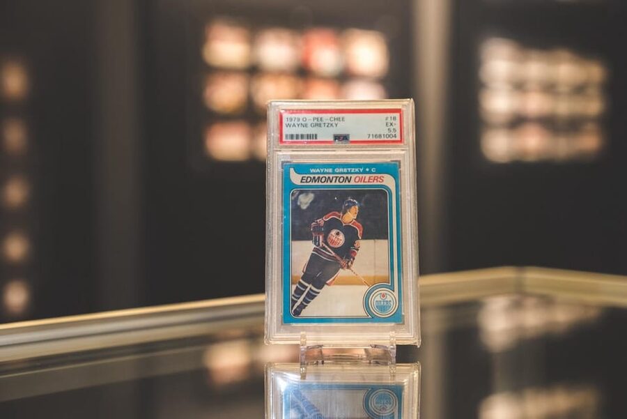 Prague: Sports Cards & Artifacts Museum Tickets - The autographed jerseys: when legends become artifacts