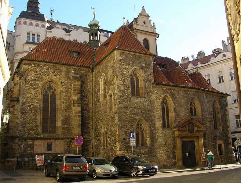 Prague, St. Martin: The Best of World & Czech Music - The Old Prague Music Ensemble: what a string quartet actually gives you