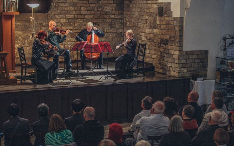 Prague, St. Martin: The Best of World & Czech Music - Price and value: is about $28 for 70 minutes worth it?