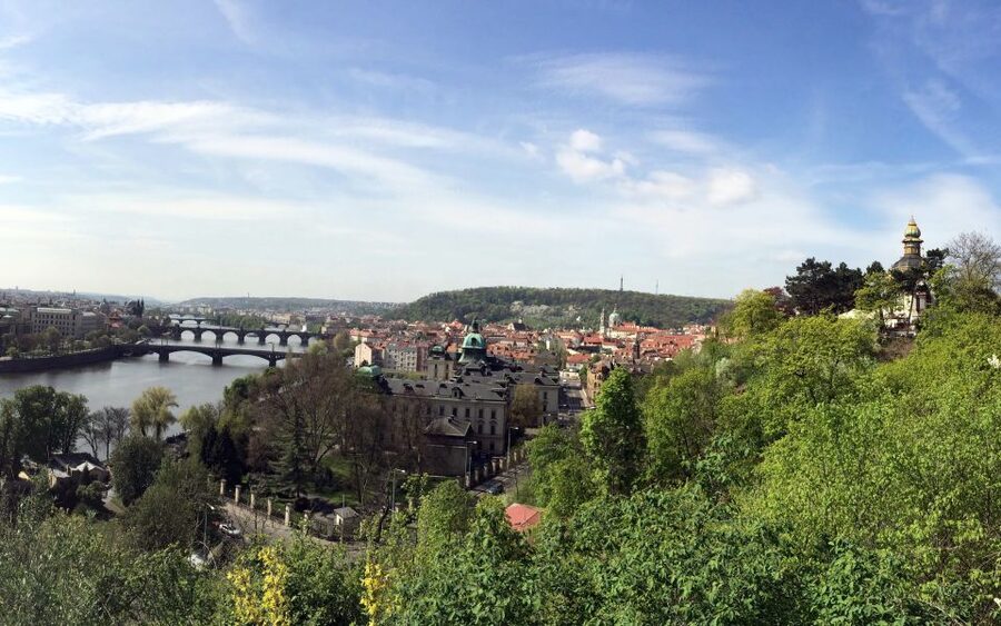 Prague: Stunning Viewpoints, Castle, City & Park E-Bike Tour - Guide quality: energy, stories, and small moments