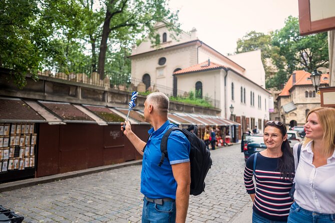 Prague Through the Eyes of Franz Kafka 150 minutes Tour - Josefov’s Former Jewish Ghetto: Context That Changes How You Read Prague