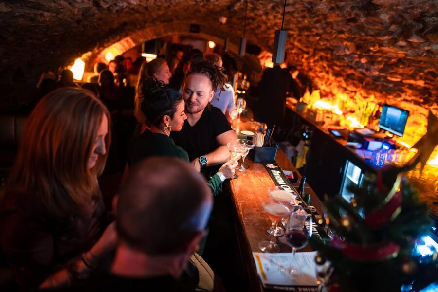 Prague: Thursday Stand-Up Comedy in English - Metro Comedy Club in Malá Strana: where to meet